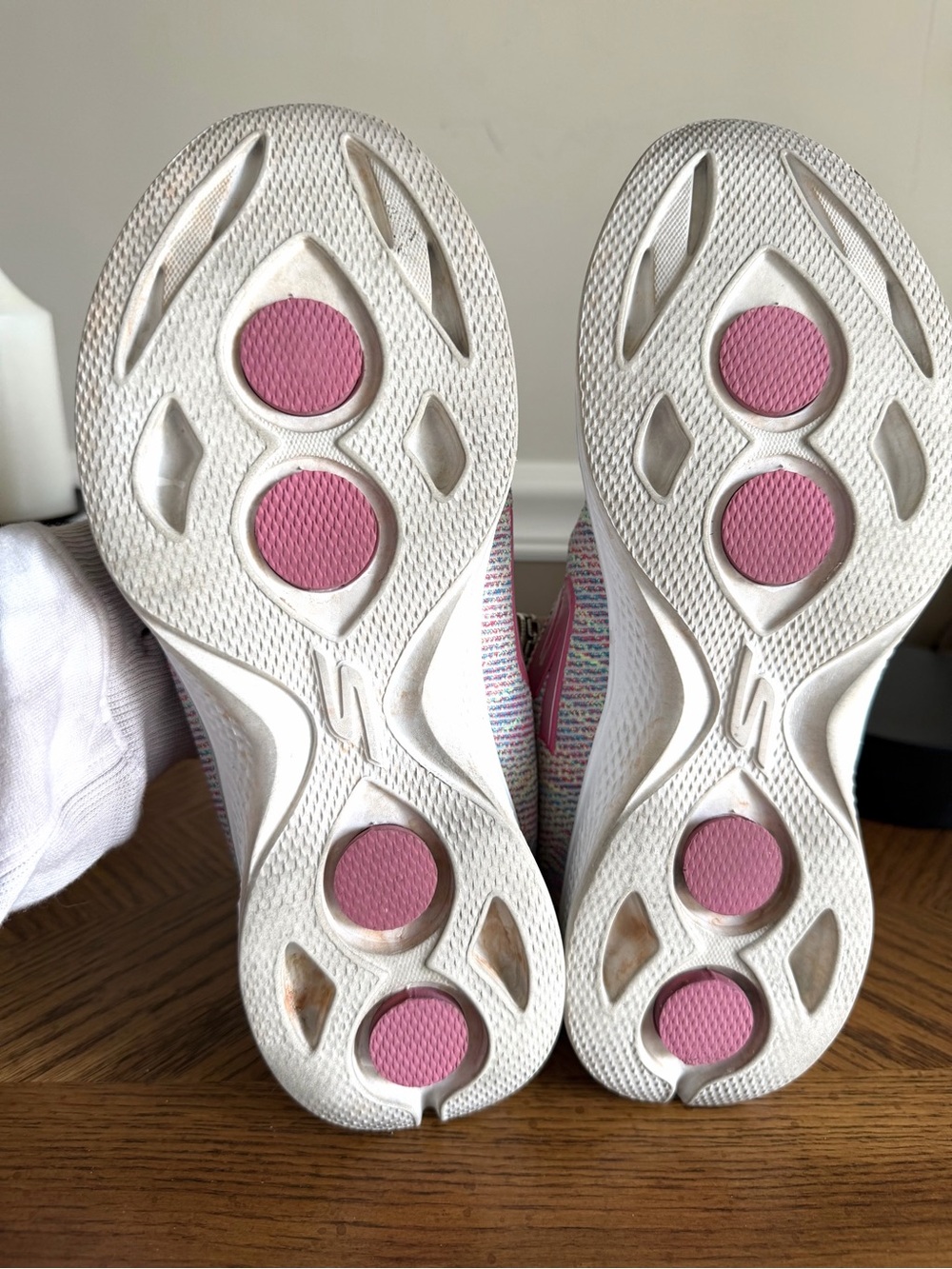 Skechers Sz 9 Go Walk 4 Cherish sneakers knit upper in space-dye pastels - Picture 7 of 9